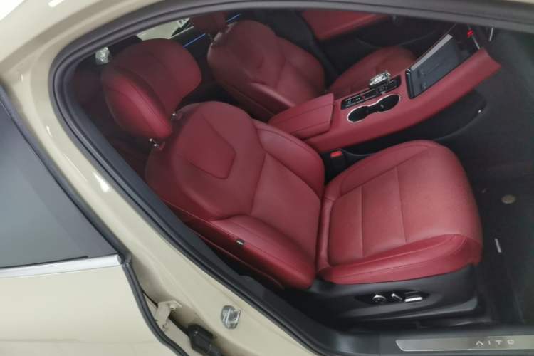 Used Hima AITO M5 2023 All-Electric Rear-Drive Standard Edition Right Front Seat