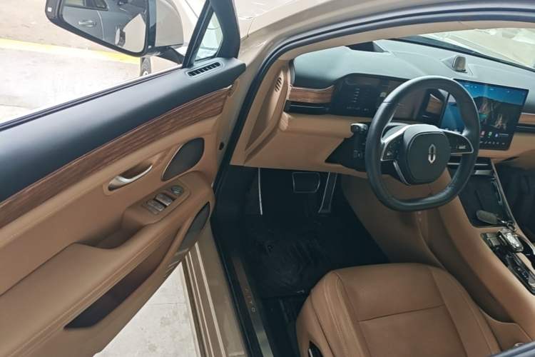 Used Hima AITO M5 2023 Extended-Range Rear-Drive Intelligent Driving Version Driver Seat
