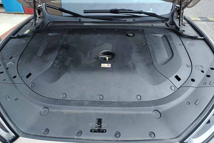 Used Hima AITO M5 2023 Extended-Range Four-Wheel Drive Intelligent Driving Version Engine Bay