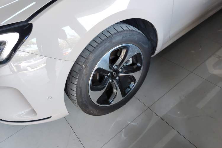 Used Hima AITO M5 2023 Extended-Range Rear-Drive Standard Version Exterior 7