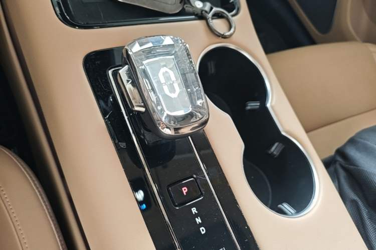 Used Hima AITO M5 2023 Extended-Range Rear-Drive Intelligent Driving Version Gear Lever