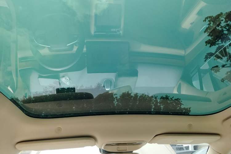 Used Hima AITO M5 2023 Extended-Range Four-Wheel Drive Standard Edition Headliner