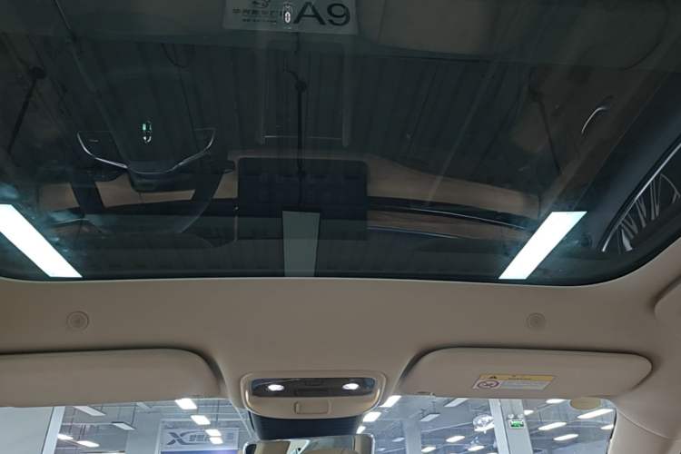 Used Hima AITO M5 2023 Extended-Range Rear-Drive Intelligent Driving Version Headliner