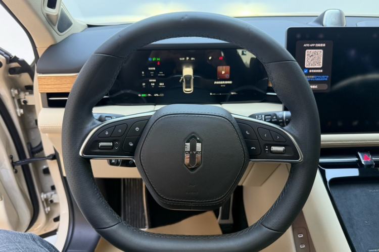 Used Hima AITO M5 2023 Pure Electric Rear-Drive Intelligent Driving Version Interior 3