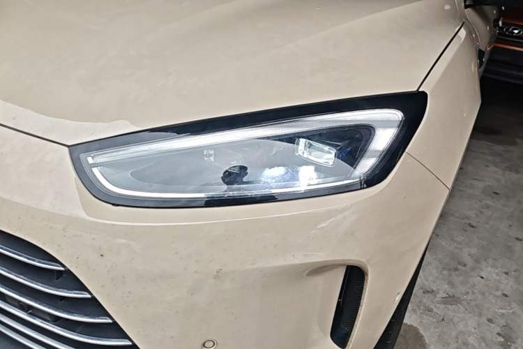 Used Hima AITO M5 2023 Extended-Range Rear-Drive Intelligent Driving Version Left Front Headlight