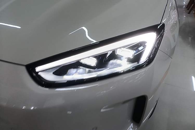 Used Hima AITO M5 2023 All-Electric Rear-Drive Standard Edition Left Front Headlight