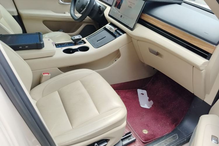 Used Hima AITO M5 2023 Extended-Range Four-Wheel Drive Standard Edition Right Front Seat
