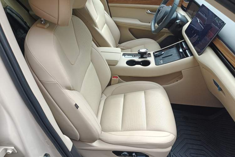 Used Hima AITO M5 2023 Extended-Range Four-Wheel Drive Intelligent Driving Version Right Front Seat