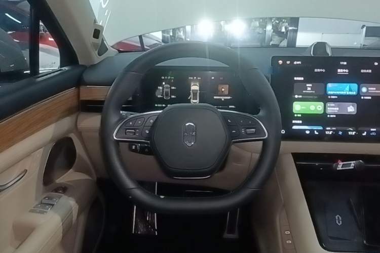 Used Hima AITO M5 2023 All-Electric Rear-Drive Standard Edition Steering Wheel