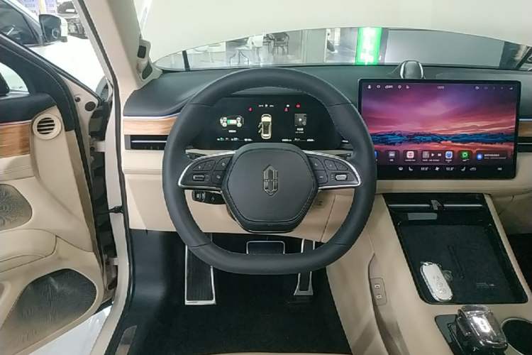 Used Hima AITO M5 2023 Extended-Range Rear-Drive Intelligent Driving Version Steering Wheel
