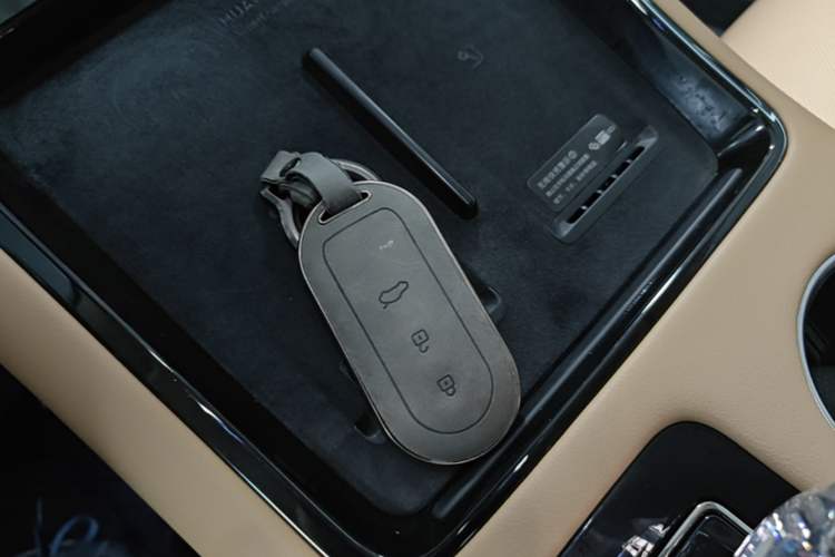 Used Hima AITO M5 2023 Extended-Range Rear-Drive Intelligent Driving Version Vehicle Key
