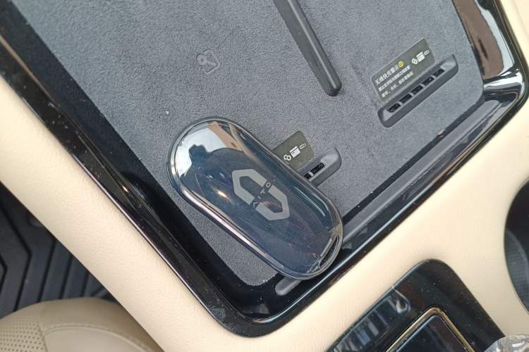 Used Hima AITO M5 2023 Extended-Range Four-Wheel Drive Intelligent Driving Version Vehicle Key