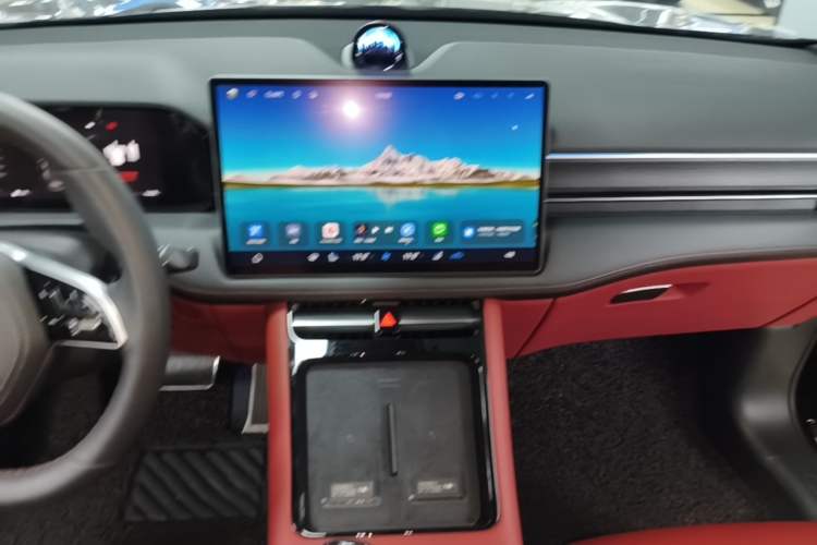 Used Hima AITO M5 2024 Extended-Range Max Rear-Wheel Drive Advanced Intelligent Driving Version Audio And AC Panel