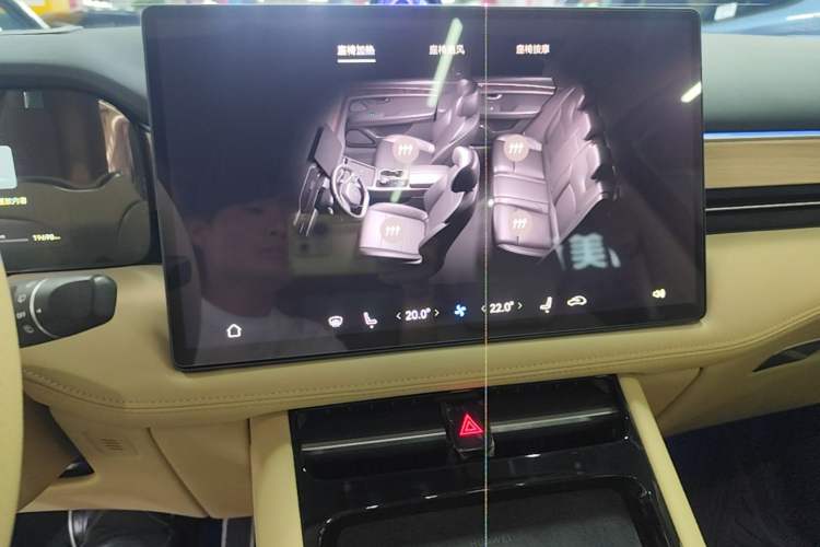 Used Hima AITO M5 2024 Extended-Range Max Rear-Wheel Drive Advanced Intelligent Driving Version Audio And AC Panel