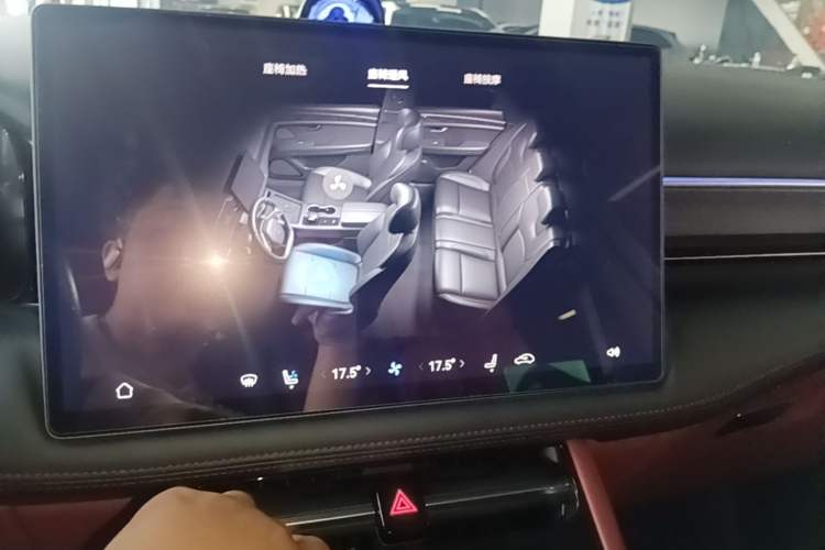 Used Hima AITO M5 2024 All-Electric Max Rear-Drive Advanced Intelligent Driving Version Audio And AC Panel