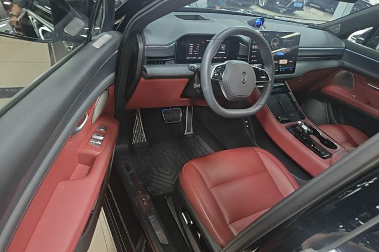 Used Hima AITO M5 2024 Extended-Range Max Rear-Wheel Drive Advanced Intelligent Driving Version Driver Seat