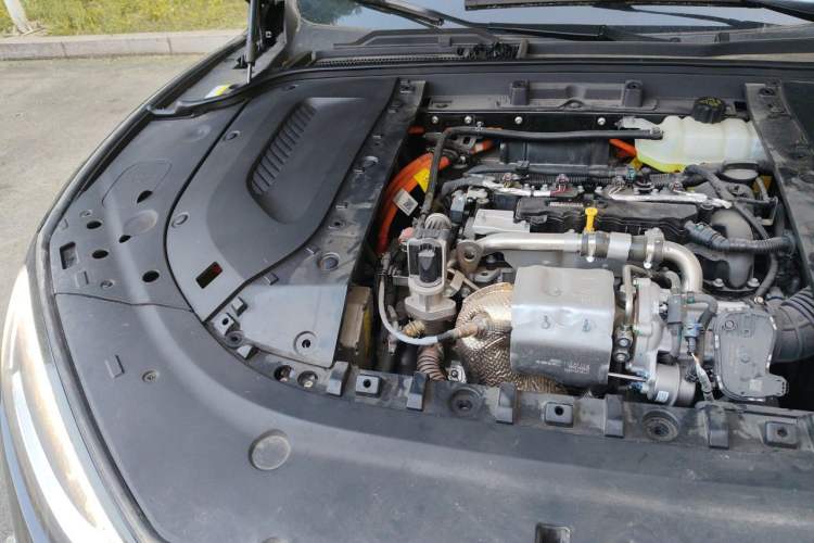 Used Hima AITO M5 2024 Extended-Range Max RS Four-Wheel Drive Advanced Intelligent Driving Version Engine Bay Right