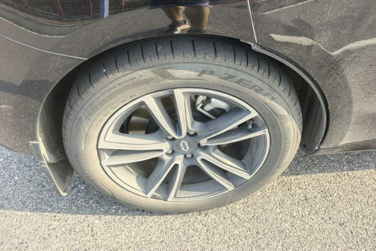 Used Hima AITO M5 2024 Extended-Range Max Rear-Wheel Drive Advanced Intelligent Driving Version Exterior 8