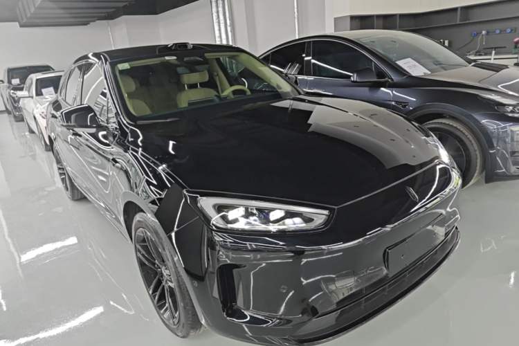 Used Hima AITO M5 2024 Extended-Range Max RS Four-Wheel Drive Advanced Intelligent Driving Version Front Right 45 Deg
