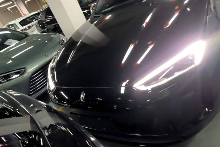 Used Hima AITO M5 2024 Extended-Range Max Rear-Wheel Drive Advanced Intelligent Driving Version Front