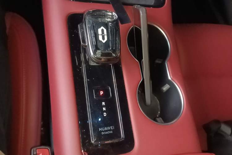 Used Hima AITO M5 2024 All-Electric Max Rear-Drive Advanced Intelligent Driving Version Gear Lever