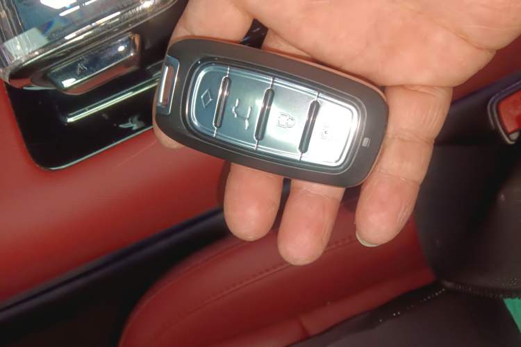 Used Hima AITO M5 2024 Extended-Range Max Rear-Wheel Drive Advanced Intelligent Driving Version Interior 1