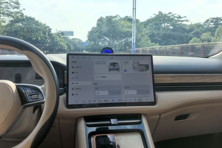 Used Hima AITO M5 2024 Extended-Range Max Rear-Wheel Drive Advanced Intelligent Driving Version Interior 10