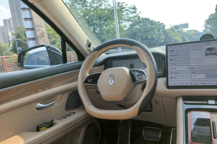 Used Hima AITO M5 2024 Extended-Range Max Rear-Wheel Drive Advanced Intelligent Driving Version Interior 2