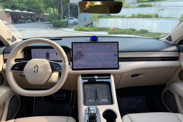 Used Hima AITO M5 2024 Extended-Range Max RS Four-Wheel Drive Advanced Intelligent Driving Version Interior 3