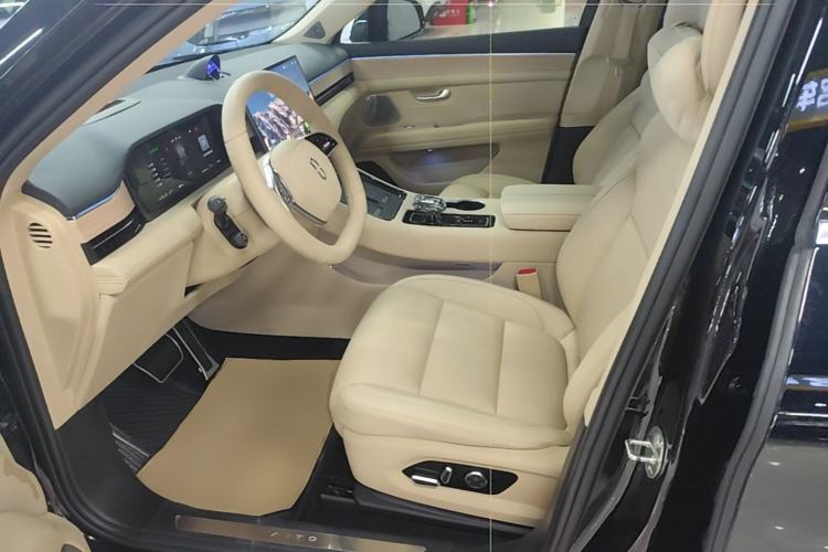 Used Hima AITO M5 2024 Extended-Range Max Rear-Wheel Drive Advanced Intelligent Driving Version Left Front Seat