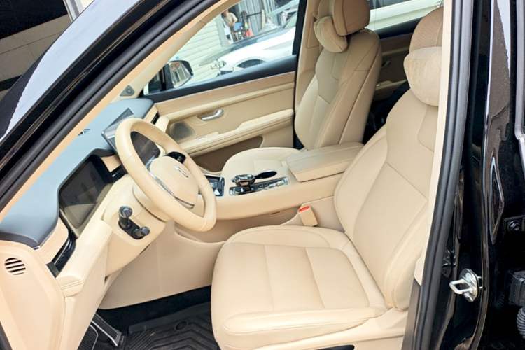 Used Hima AITO M5 2024 Extended-Range Max RS Four-Wheel Drive Advanced Intelligent Driving Version Left Front Seat