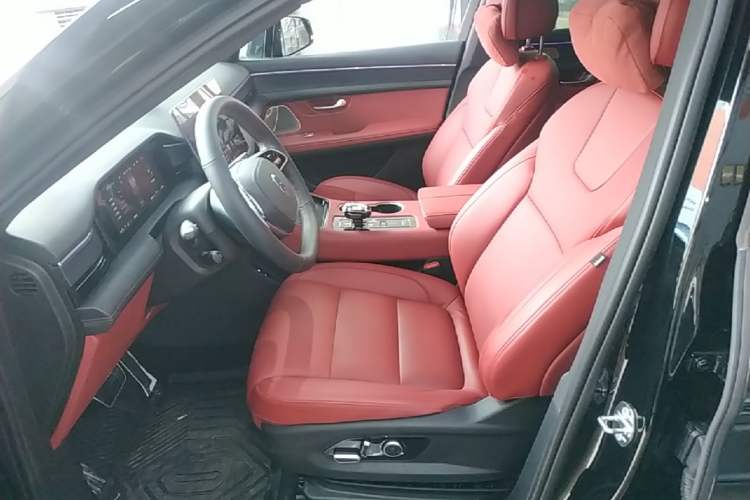 Used Hima AITO M5 2024 Extended-Range Max RS Four-Wheel Drive Advanced Intelligent Driving Version Left Front Seat