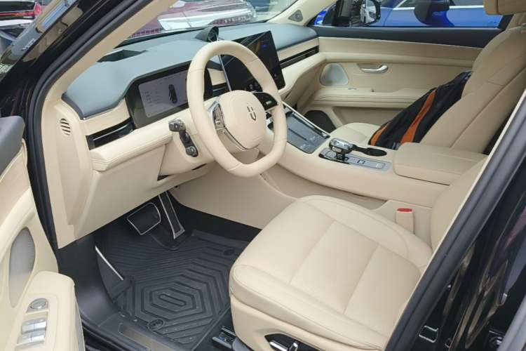 Used Hima AITO M5 2024 Extended-Range Max Rear-Wheel Drive Advanced Intelligent Driving Version Left Front Seat