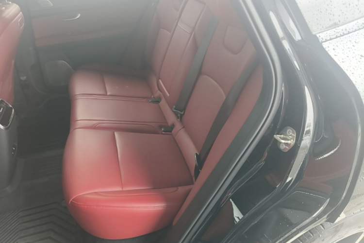 Used Hima AITO M5 2024 Extended-Range Max RS Four-Wheel Drive Advanced Intelligent Driving Version Left Rear Seat