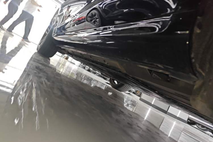 Used Hima AITO M5 2024 Extended-Range Max RS Four-Wheel Drive Advanced Intelligent Driving Version Left Side Sill