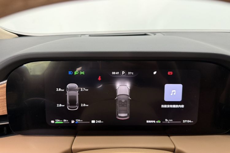 Used Hima AITO M5 2024 Extended-Range Max RS Four-Wheel Drive Advanced Intelligent Driving Version Odometer Close Up