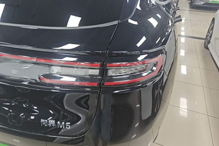 Used Hima AITO M5 2024 Extended-Range Max Rear-Wheel Drive Advanced Intelligent Driving Version Right Rear Taillight