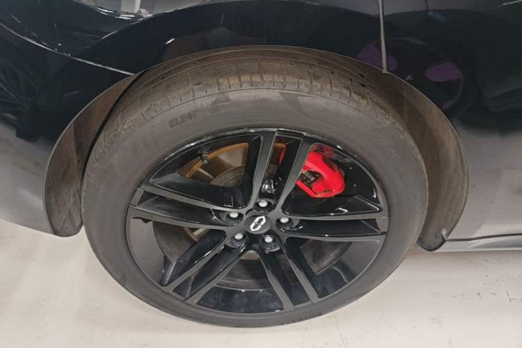 Used Hima AITO M5 2024 Extended-Range Max RS Four-Wheel Drive Advanced Intelligent Driving Version Right Rear Wheel Hub