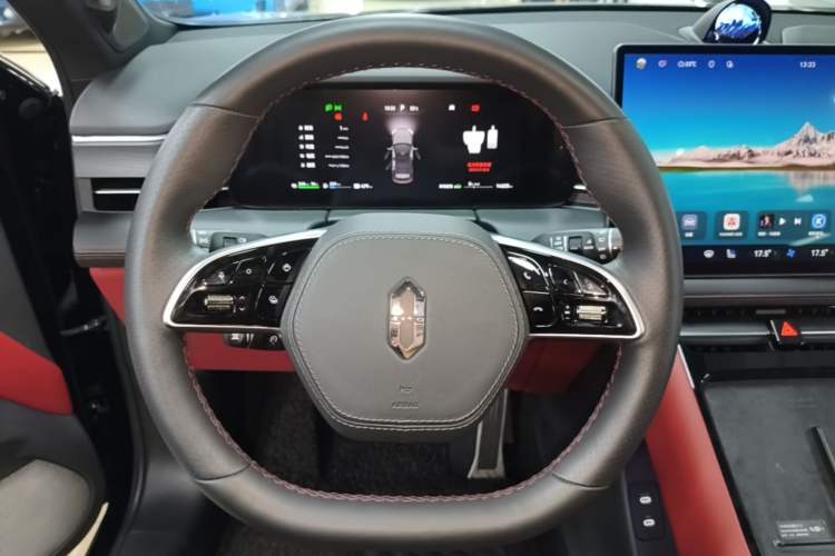 Used Hima AITO M5 2024 Extended-Range Max Rear-Wheel Drive Advanced Intelligent Driving Version Steering Wheel