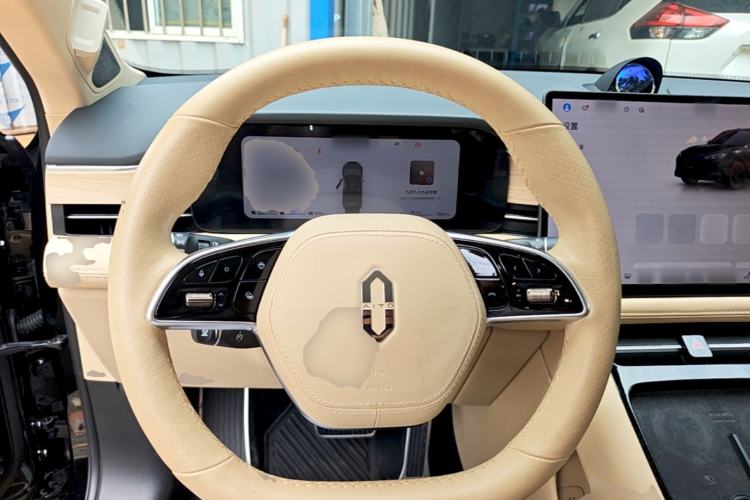 Used Hima AITO M5 2024 Extended-Range Max RS Four-Wheel Drive Advanced Intelligent Driving Version Steering Wheel