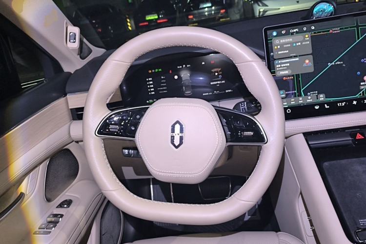 Used Hima AITO M5 2024 Extended-Range Max Rear-Wheel Drive Advanced Intelligent Driving Version Steering Wheel