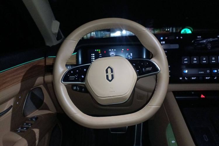 Used Hima AITO M5 2024 Extended-Range Max Rear-Wheel Drive Advanced Intelligent Driving Version Steering Wheel
