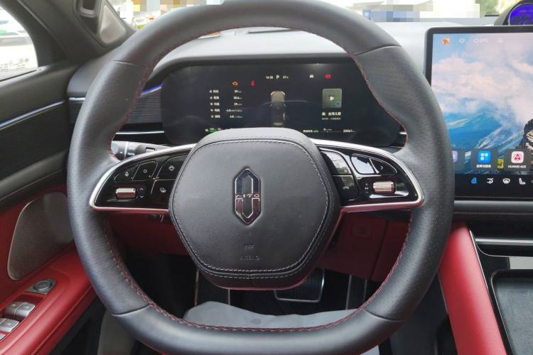 Used Hima AITO M5 2024 Extended-Range Max RS Four-Wheel Drive Advanced Intelligent Driving Version Steering Wheel