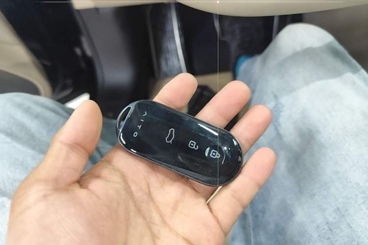 Used Hima AITO M5 2024 Extended-Range Max Rear-Wheel Drive Advanced Intelligent Driving Version Vehicle Key