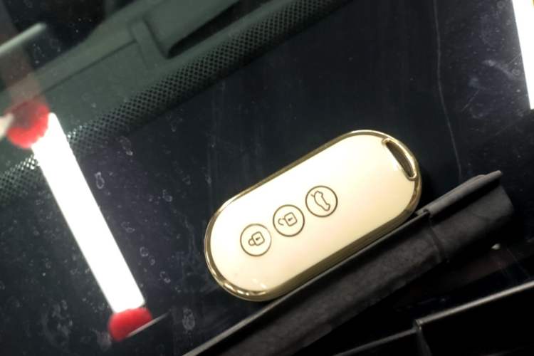 Used Hima AITO M5 2024 Extended-Range Max Rear-Wheel Drive Advanced Intelligent Driving Version Vehicle Key