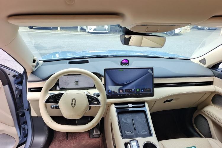 Used Hima AITO M5 2024 All-Electric Max Rear-Drive Advanced Intelligent Driving Version Center Console