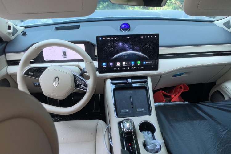 Used Hima AITO M5 2024 All-Electric Max Rear-Drive Advanced Intelligent Driving Version Center Console
