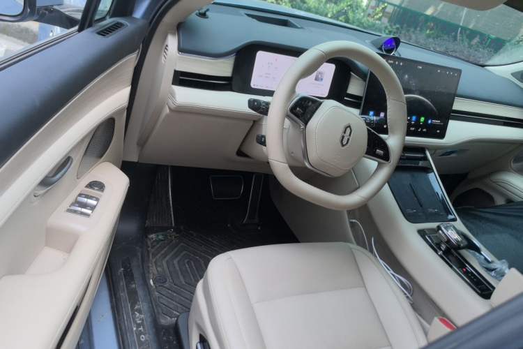 Used Hima AITO M5 2024 All-Electric Max Rear-Drive Advanced Intelligent Driving Version Driver Seat