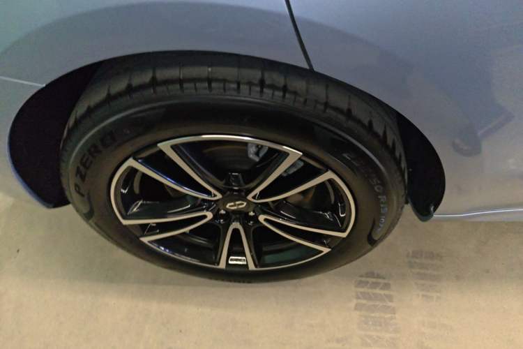 Used Hima AITO M5 2024 All-Electric Max Rear-Drive Advanced Intelligent Driving Version Exterior 5