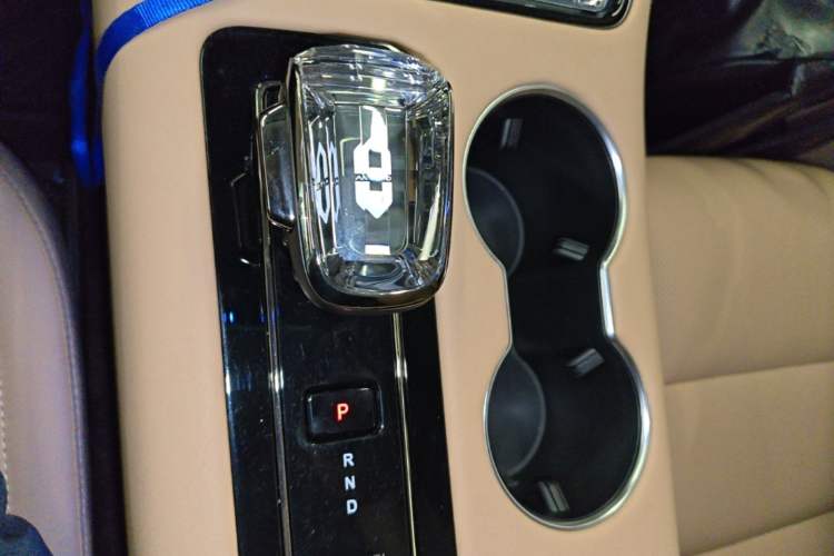 Used Hima AITO M5 2024 All-Electric Max Rear-Drive Advanced Intelligent Driving Version Gear Lever